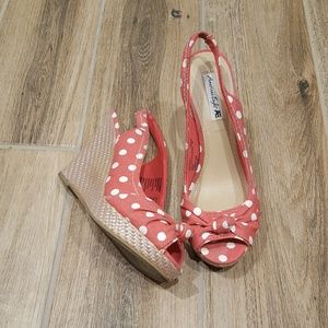 American Eagle Wedge Shoes size 6.5